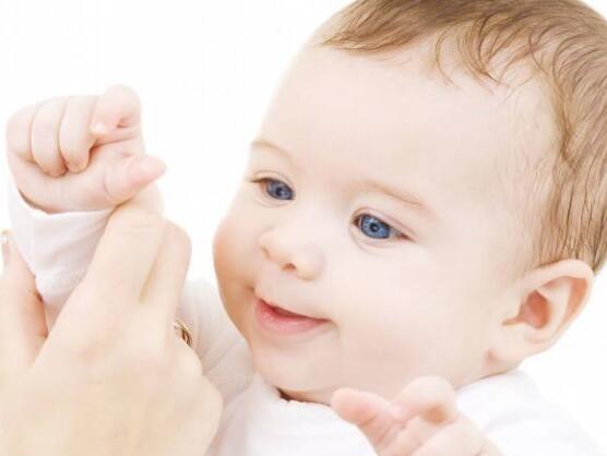 使用江苏婴童洗护用品为宝宝护理要注意什么呢?