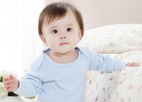 江苏婴童洗护用品:宝宝护肤霜如何选择呢?